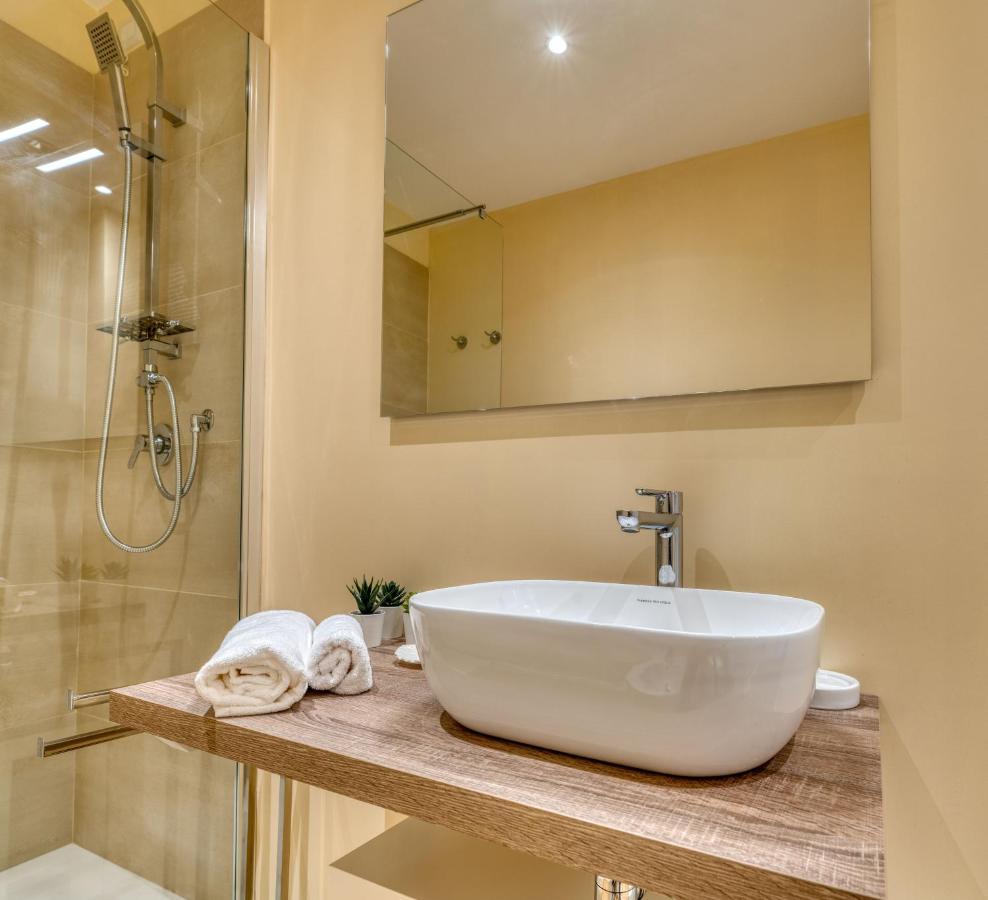Izzhome Corso76 Cagliari Eksteriør bilde